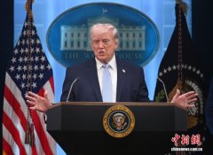 特朗普：美方从伊朗被炸核设施挖取浓缩 